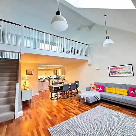 Spacious And Refreshing 3-4 Bed Stamford House! Exterior photo